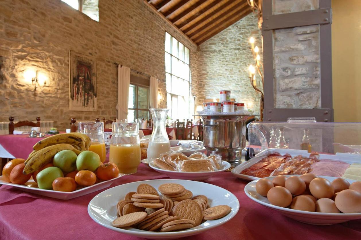Hotel Charle Jaca Dış mekan fotoğraf