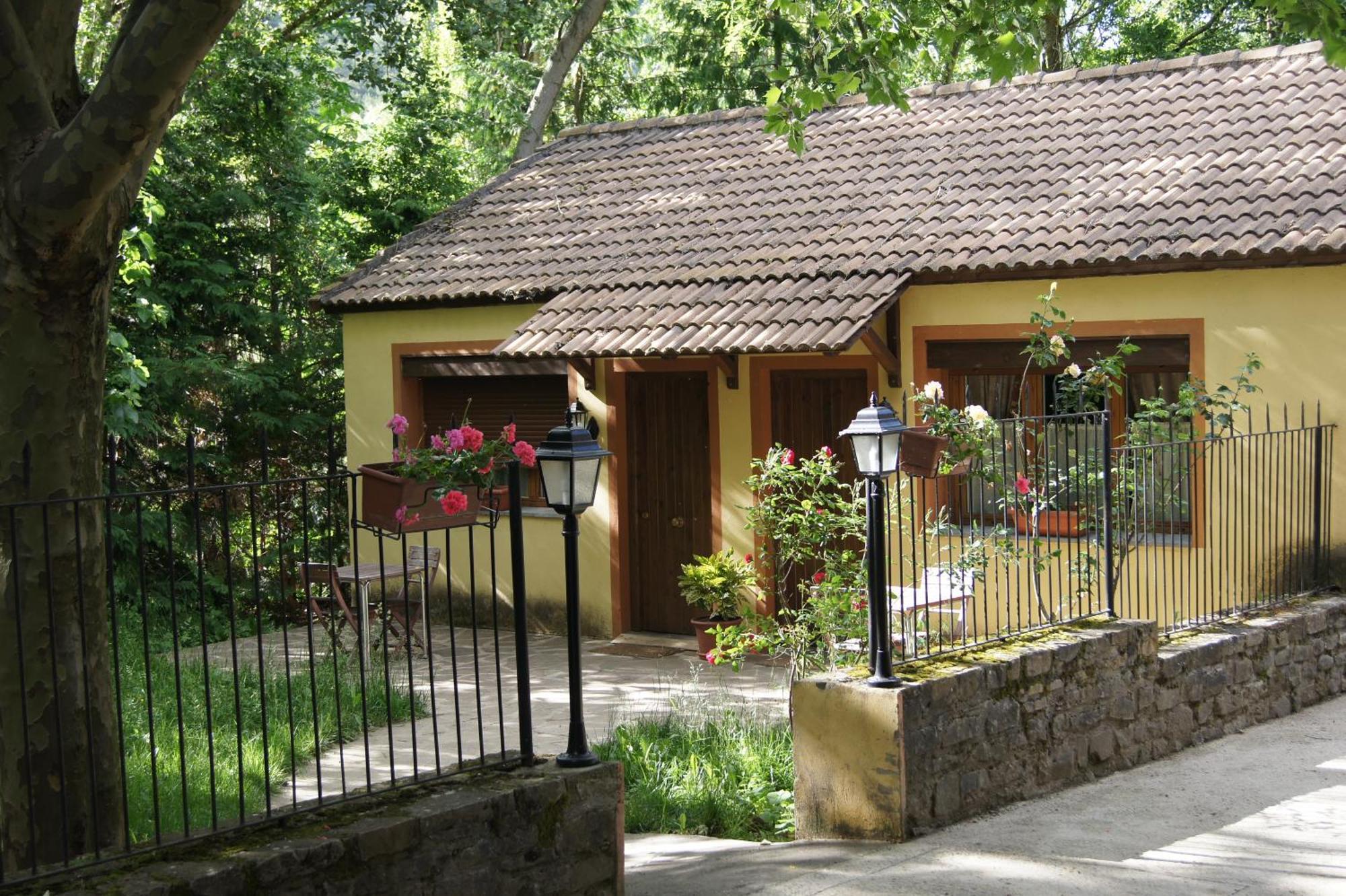 Hotel Charle Jaca Dış mekan fotoğraf