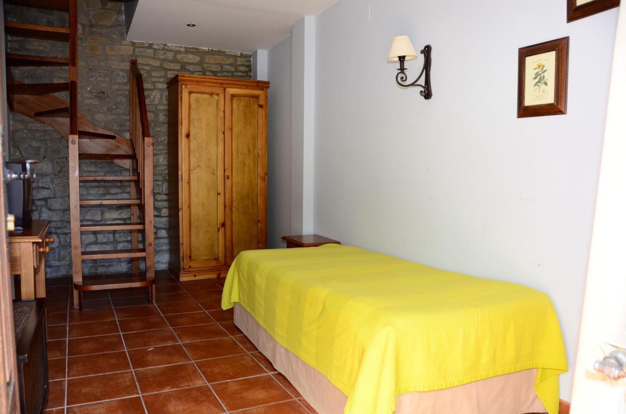 Hotel Charle Jaca Oda fotoğraf