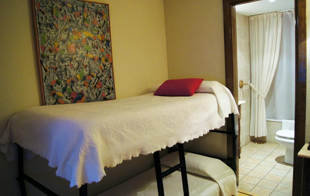 Hotel Charle Jaca Dış mekan fotoğraf